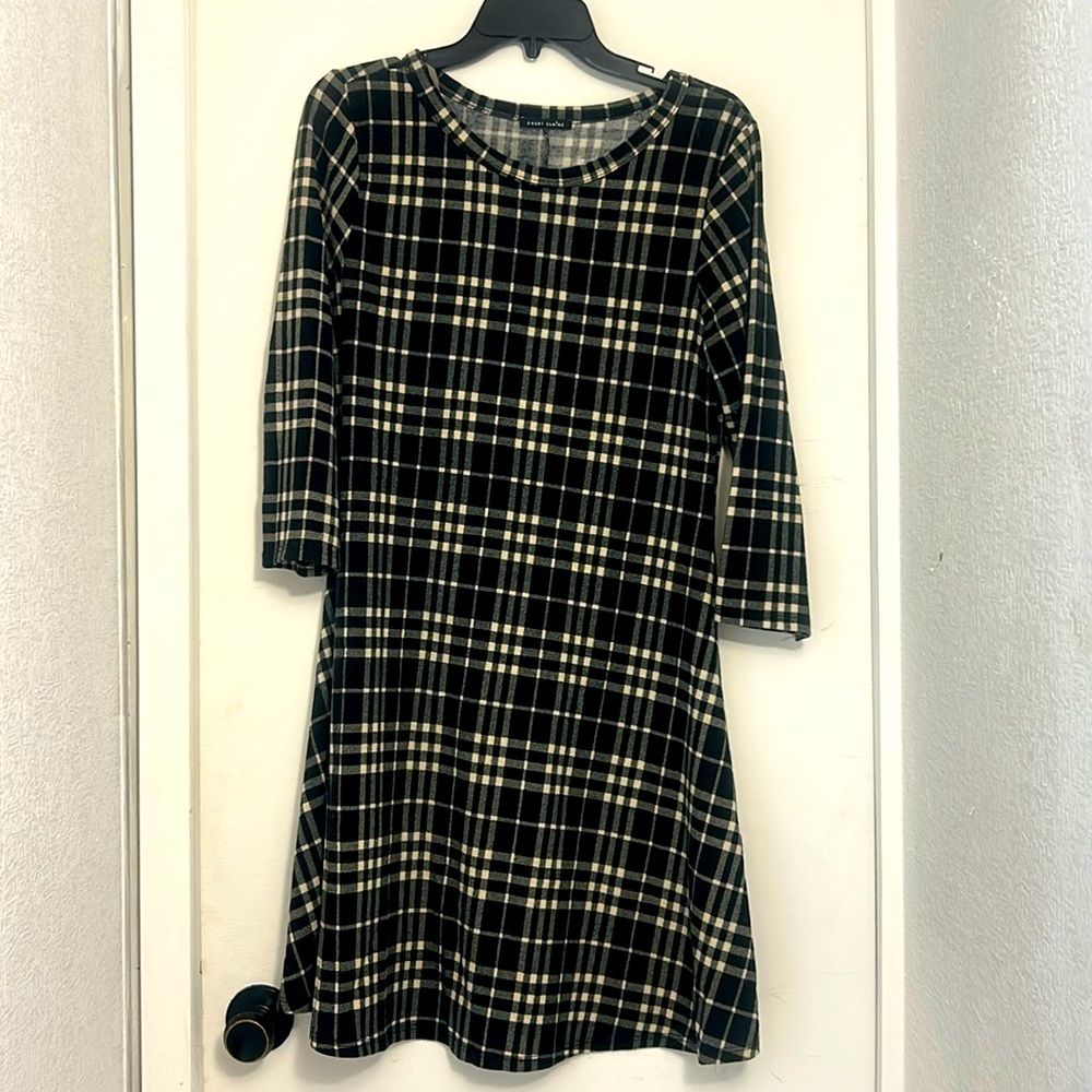 Sweater dress black tan